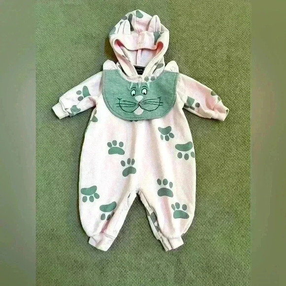 Funstuff Infant Size 6/9 Months Pink and Grey  Kitty Costume - Picture 1 of 5